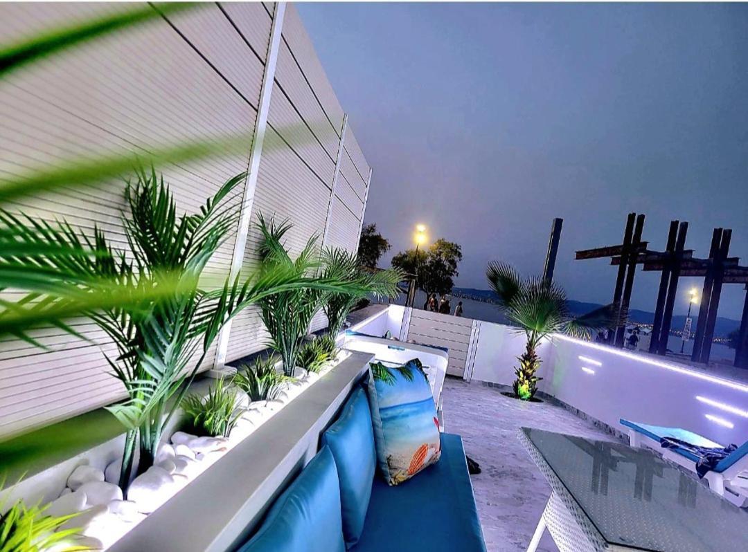 Apartmán Sun Sea No 7 First Line Peraía Exteriér fotografie