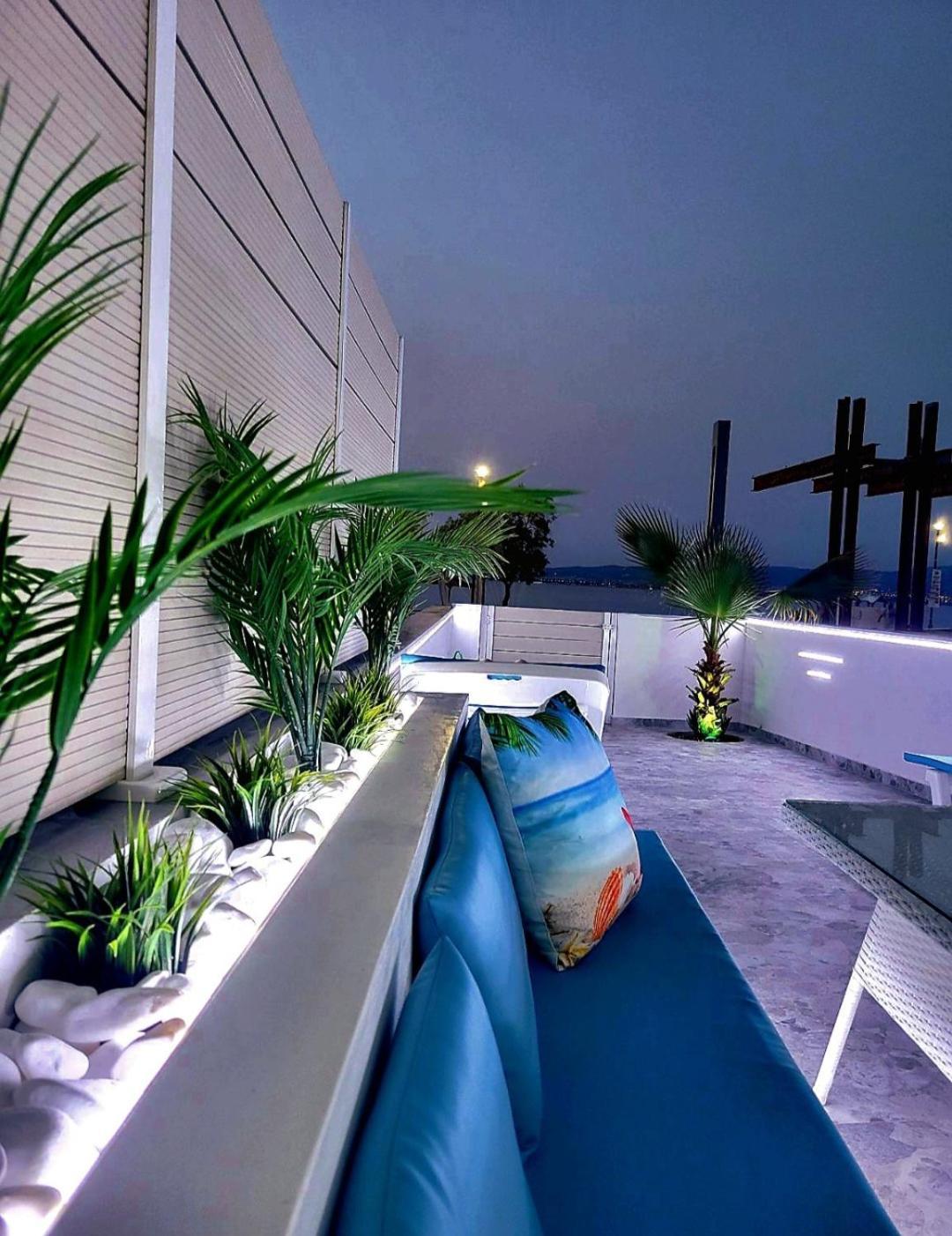 Apartmán Sun Sea No 7 First Line Peraía Exteriér fotografie