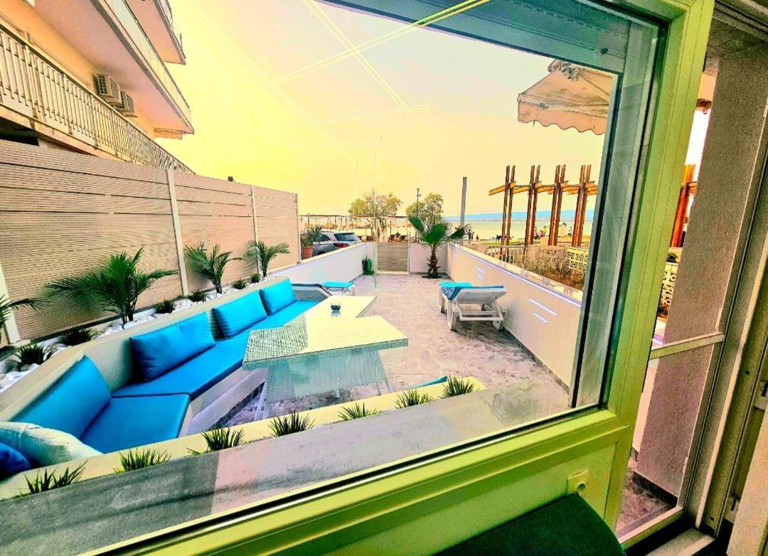Apartmán Sun Sea No 7 First Line Peraía Exteriér fotografie