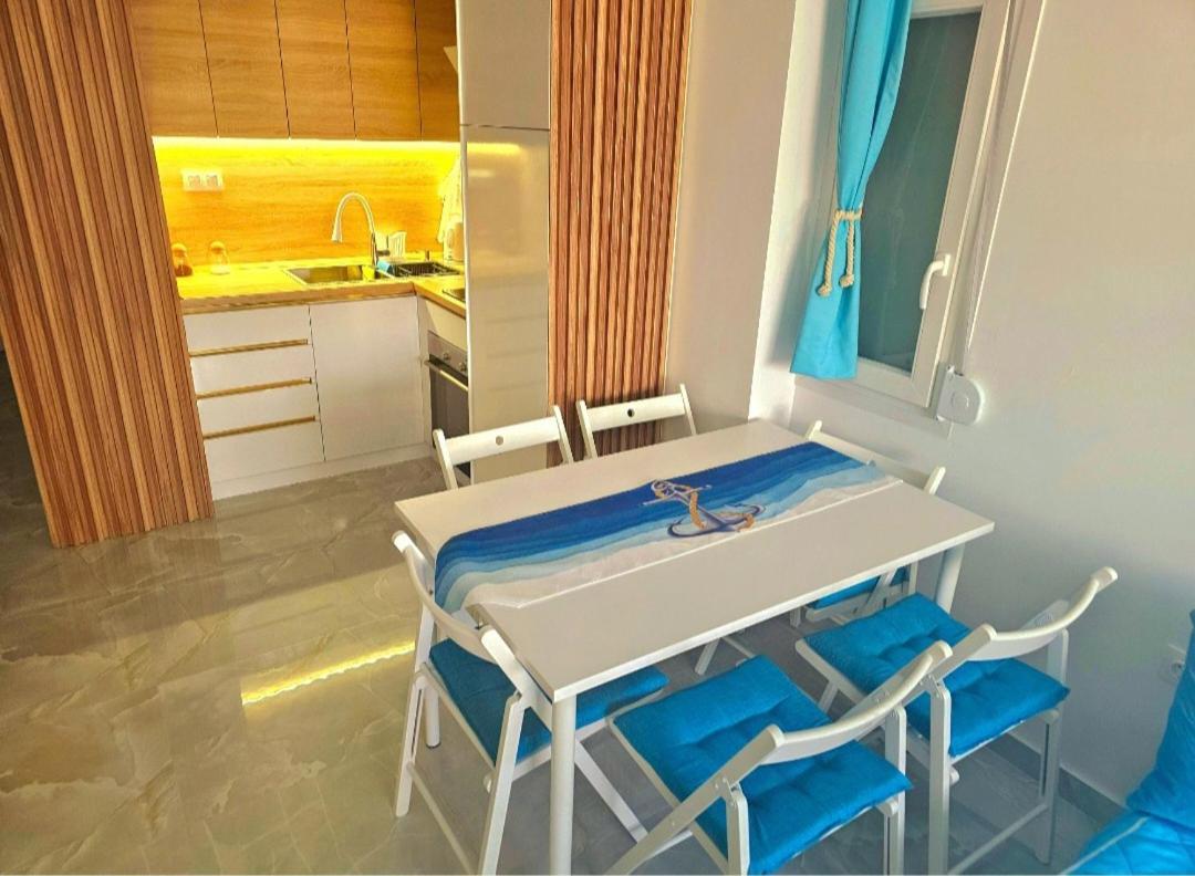 Apartmán Sun Sea No 7 First Line Peraía Exteriér fotografie